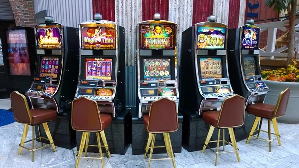 Popular games menu on beldum showing live casino, slots, and Togel 4D categories